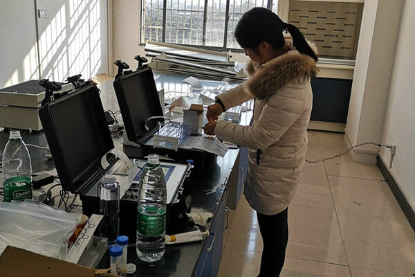 新化农副产品批发市场采购食品快检仪器