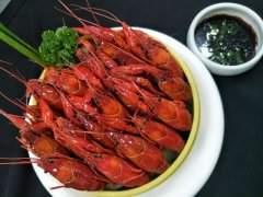 夏天来临，如何健康食用小龙虾？